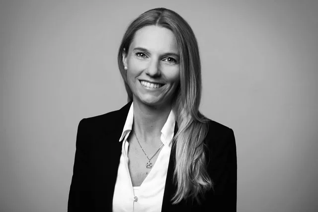 Sandra Dank